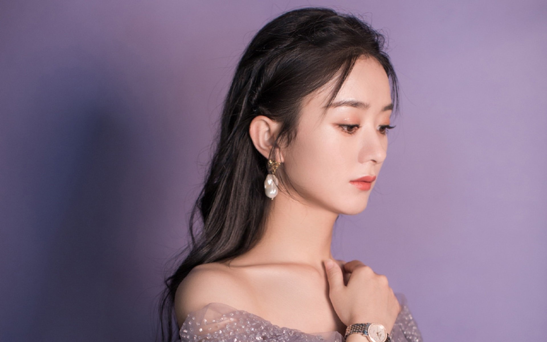 开云体育在线-双城记，上海街道的精准漂移，纽约篮网的绞杀棋局